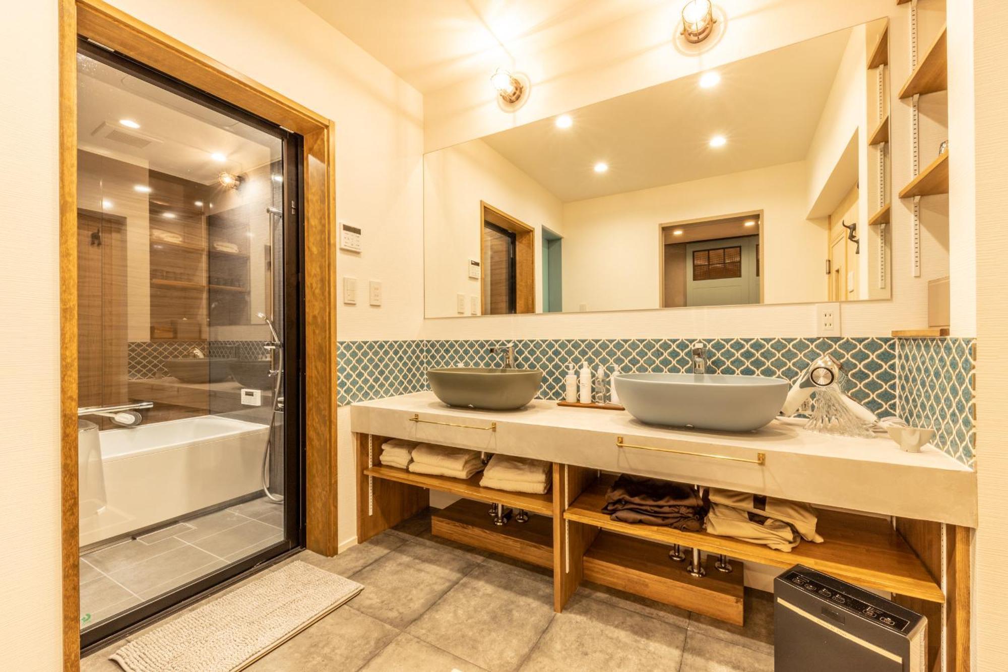 Hida Takayama Base - Traditional Japanese Garage House With Private Sauna Exteriör bild
